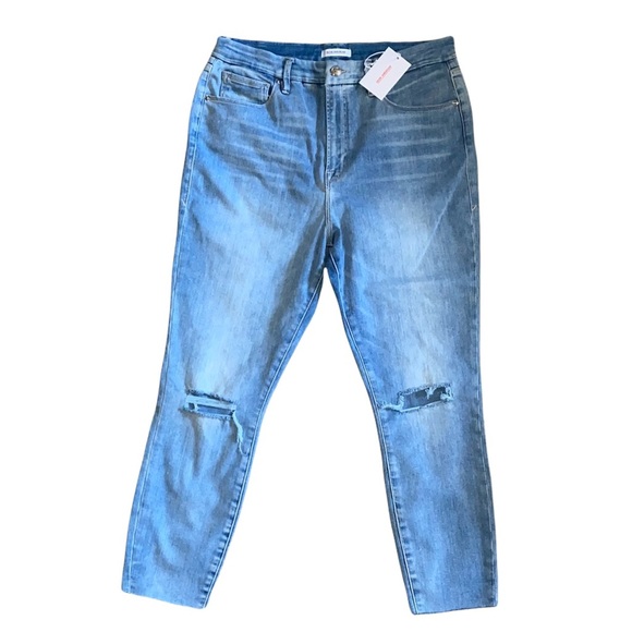 NEW Good American Good Waist Crop Fray Hem Distressed Knees Blue Wash Jeans NWT - Picture 7 of 9